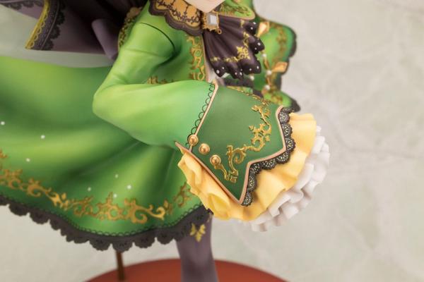 Uma Musume Pretty Derby PVC Statue 1/7 The Will to Overtake Satono Diamond 30 cm