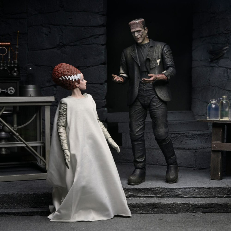 Universal Monsters Action Figures 2-Pack Bride of Frankenstein 90th Anniversary The Monster & His Ma 5