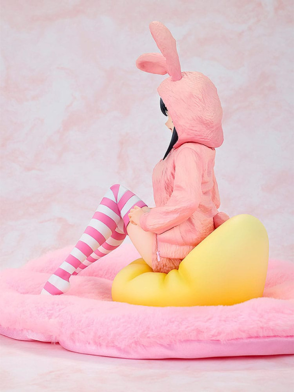 Rascal Does Not Dream of a Knapsack Kid PVC Statue 1/7 Mai Sakurajima Hoodie Look Rabbit Ears Ver. 1 2