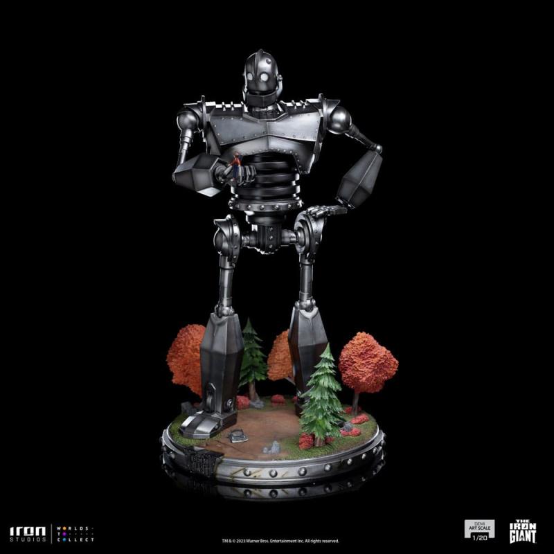 The Iron Giant: Iron Giant & Hogarth Hughes 1/20 Demi Art Scale Statue - Iron Studios
