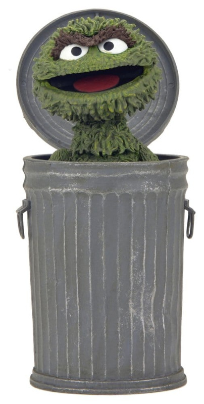 Sesame Street Ultimate Action Figure Oscar the Grouch 18 cm