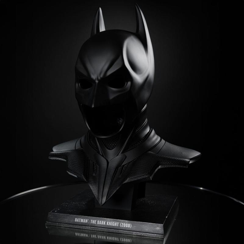 The Dark Knight DC Direct Replica 1/1 Batman Cowl 54 cm 8