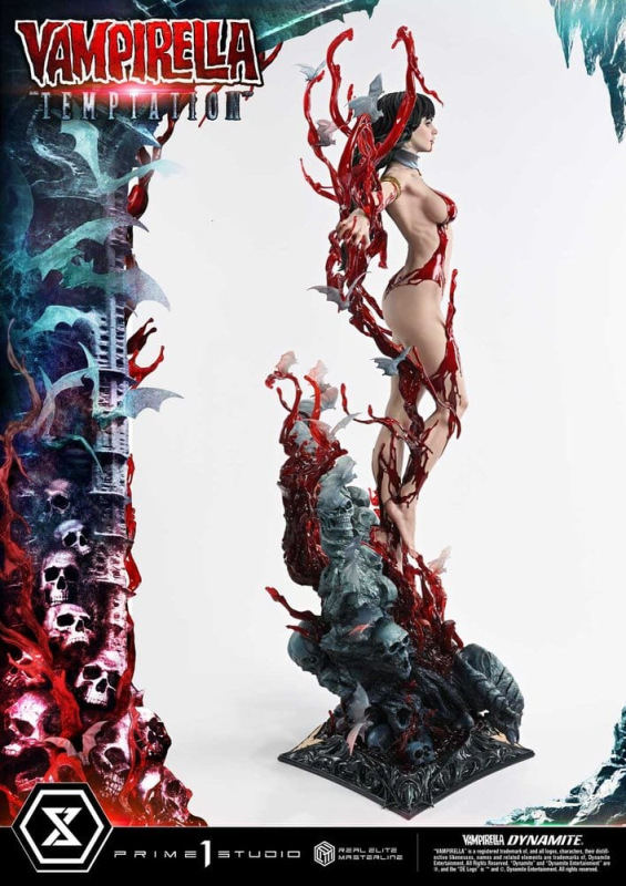 Vampirella Real Elite Masterline Series Statue 1/3 Temptation 100 cm 14