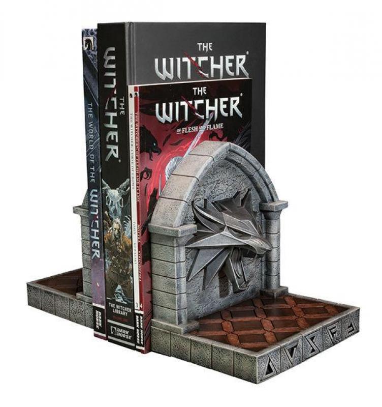 The Witcher 3 Wild Hunt: The Wolf Bookends 20 cm - Dark Horse