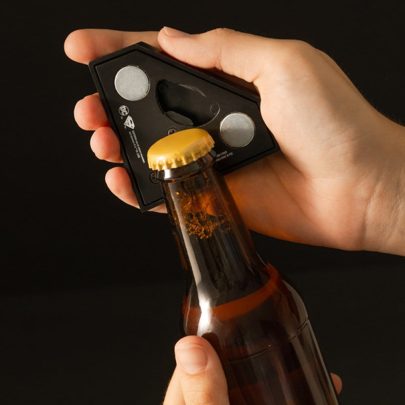 DC Comics Magnet with Bottle Opener Superman 9 cm 5