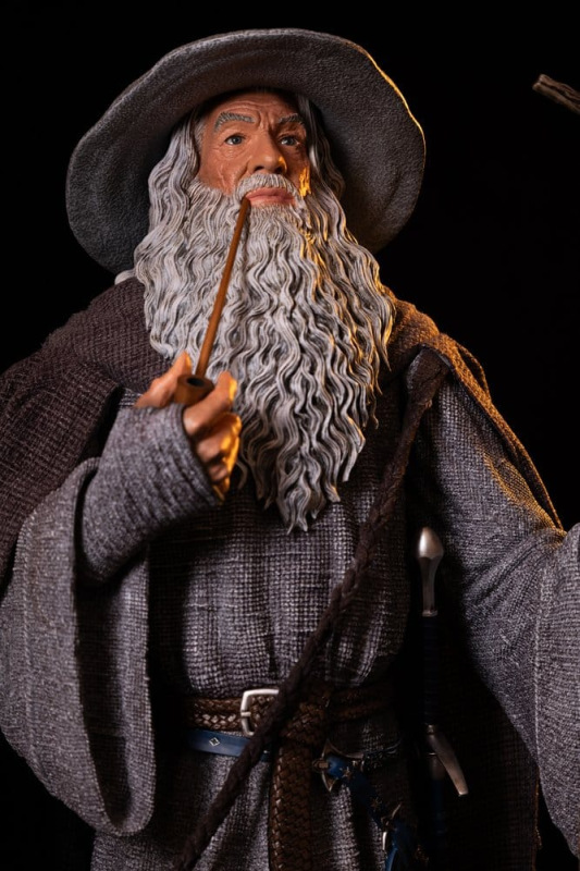Lord of the Rings Life-Size Statue Gandalf 215 cm 3