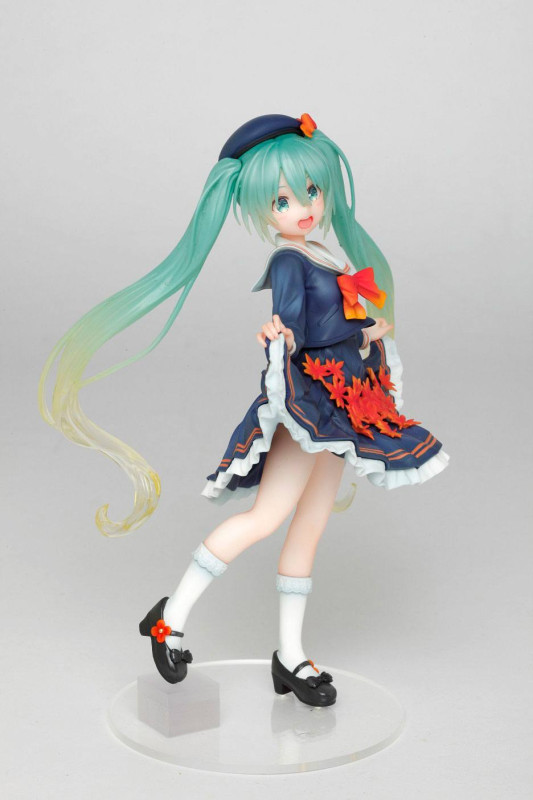 Vocaloid PVC Statue Hatsune Miku 3rd Season Autumn Ver. (re-sales) 18 cm 9
