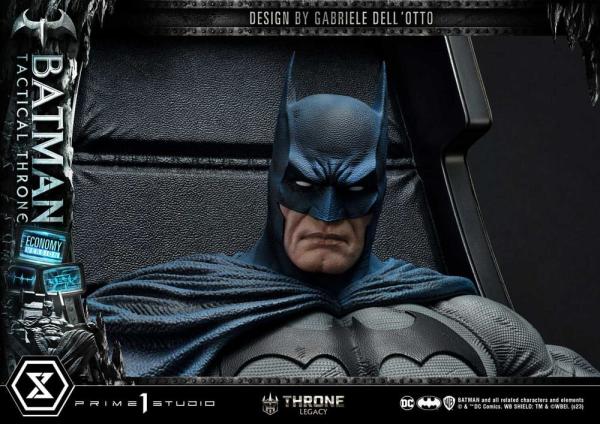 DC Comics: Batman Tactical Throne Economy 1/3 Throne Legacy Collection Statue - Prime 1