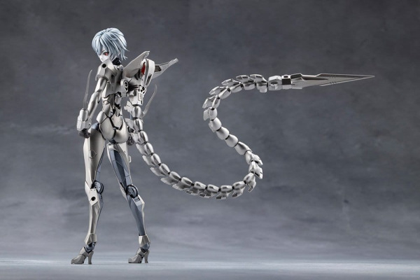 Megalomaria Unlimited Universe Plastic Model Wreckage Hunter 25 cm 5