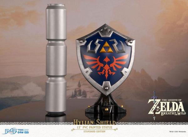 The Legend of Zelda Breath of the Wild PVC Statue Hylian Shield Standard Edition 29 cm