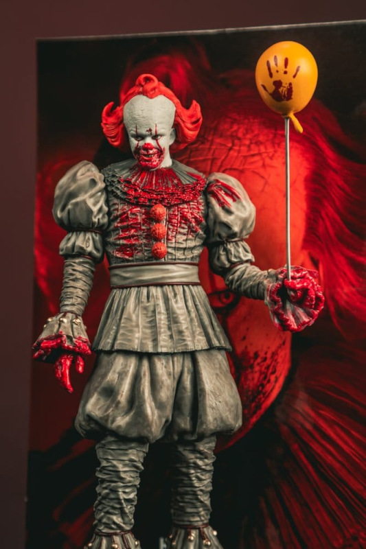 It Welcome to Derry Movie Maniacs Figure Pennywise (Bloody) 16 cm 14
