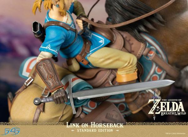 The Legend of Zelda Breath of the Wild: Link on Horseback 56 cm Statue - First 4 Figures