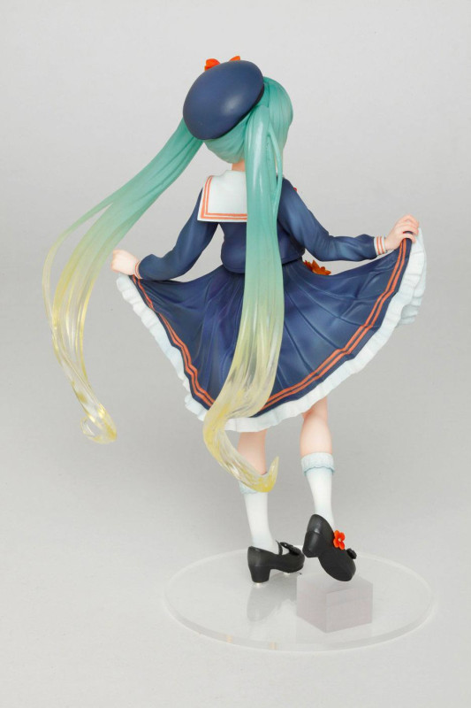 Vocaloid PVC Statue Hatsune Miku 3rd Season Autumn Ver. (re-sales) 18 cm 7