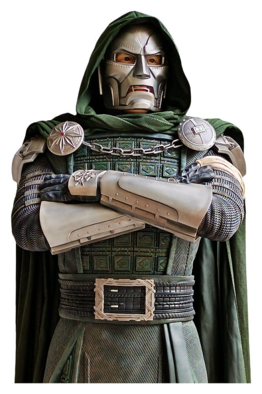 Marvel Avengers: Doomsday Life-Size Statue Doctor Doom 198 cm 1