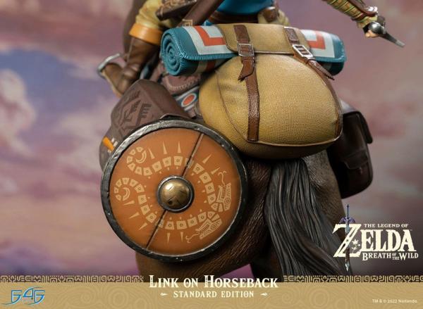 The Legend of Zelda Breath of the Wild: Link on Horseback 56 cm Statue - First 4 Figures