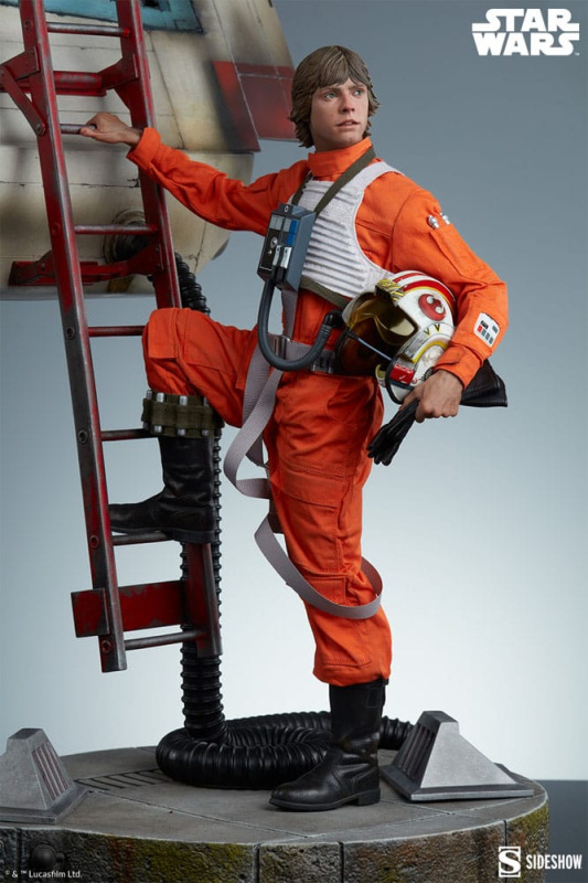 Star Wars Premium Format Statue Luke Skywalker & X-Wing: Red Five, Standing By 76 cm 10
