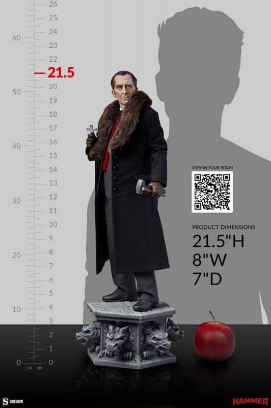 Dracula: Van Helsing (Peter Cushing) 55 cm Premium Format Statue - Sideshow Collectibles