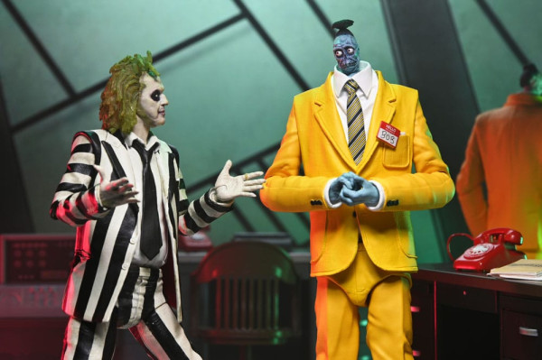 Beetlejuice Beetlejuice Action Figure Ultimate Bob 18 cm 2