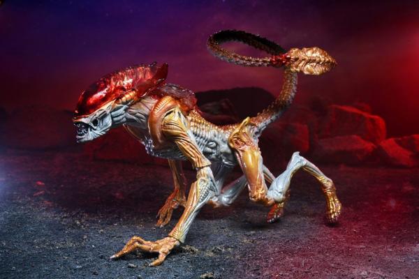 Aliens: Panther Alien (Kenner Tribute) 23 cm Action Figure - Neca