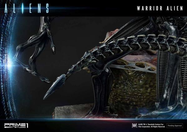 Aliens: Warrior Alien - Premium Masterline Series Statue 67 cm - Prime 1 Studio