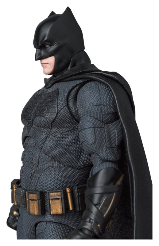 Zack Snyder's Justice League MAFEX Action Figure Batman 16 cm (re-run) 11