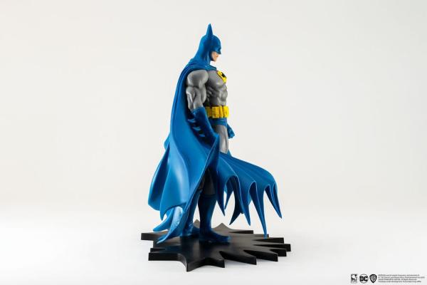 DC Comics: Batman Classic Version 1/8 PX PVC Statue - Pure Arts