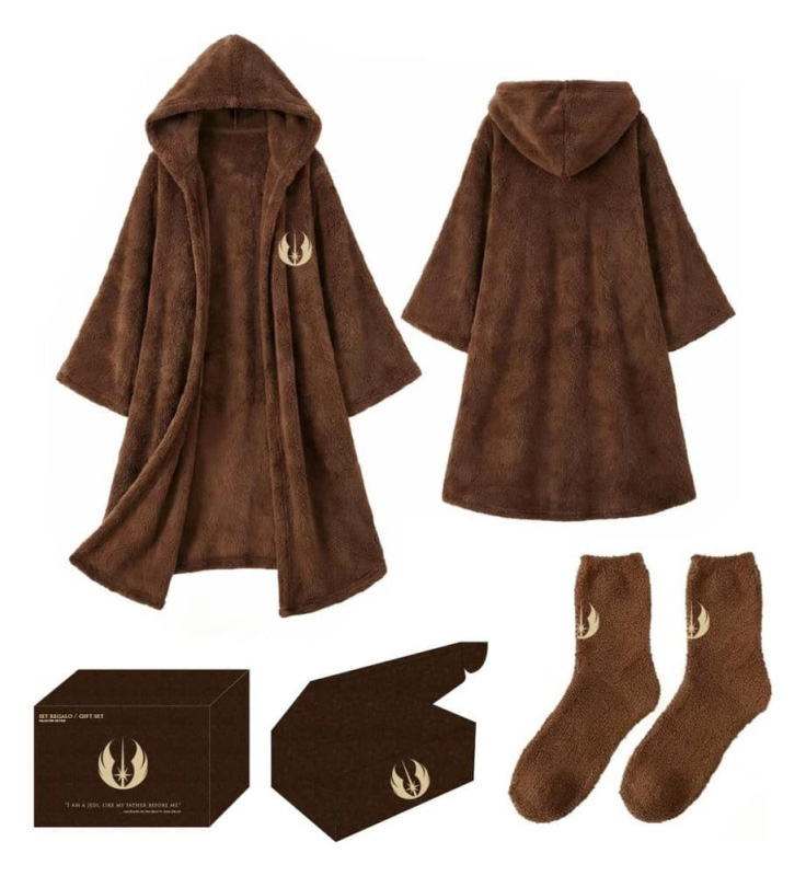 Star Wars Fleece Cape & Socks Gift Set