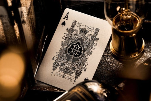 Theory 11 Playing Cards Hudson Black 1