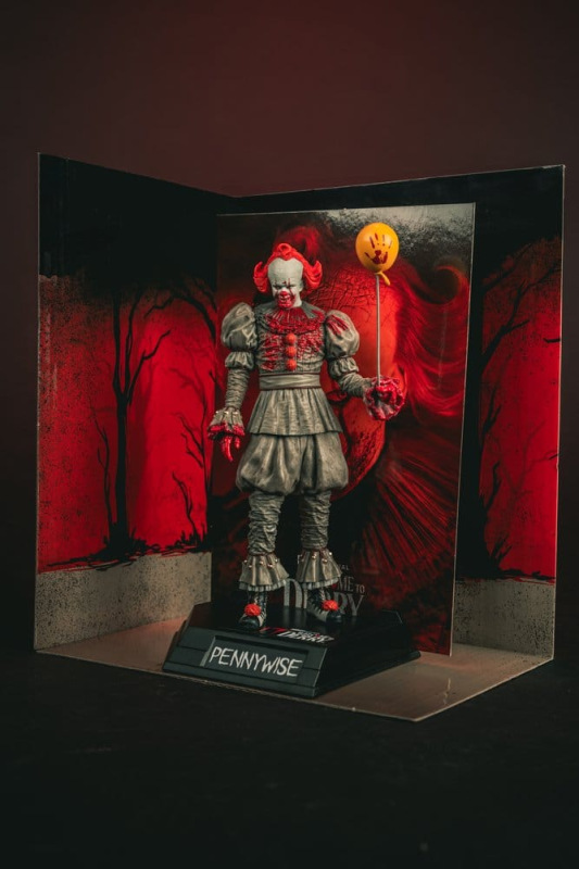 It Welcome to Derry Movie Maniacs Figure Pennywise (Bloody) 16 cm 9
