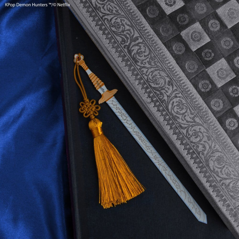 KPop Demon Hunters Metal Bookmark Rumi's Saingeom 1