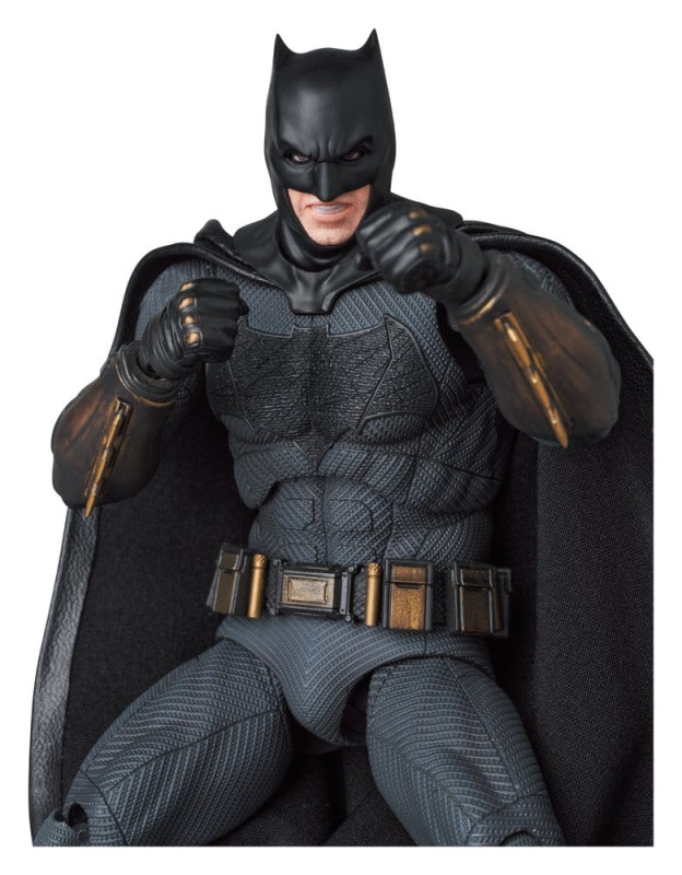 Zack Snyder's Justice League MAFEX Action Figure Batman 16 cm (re-run) 1