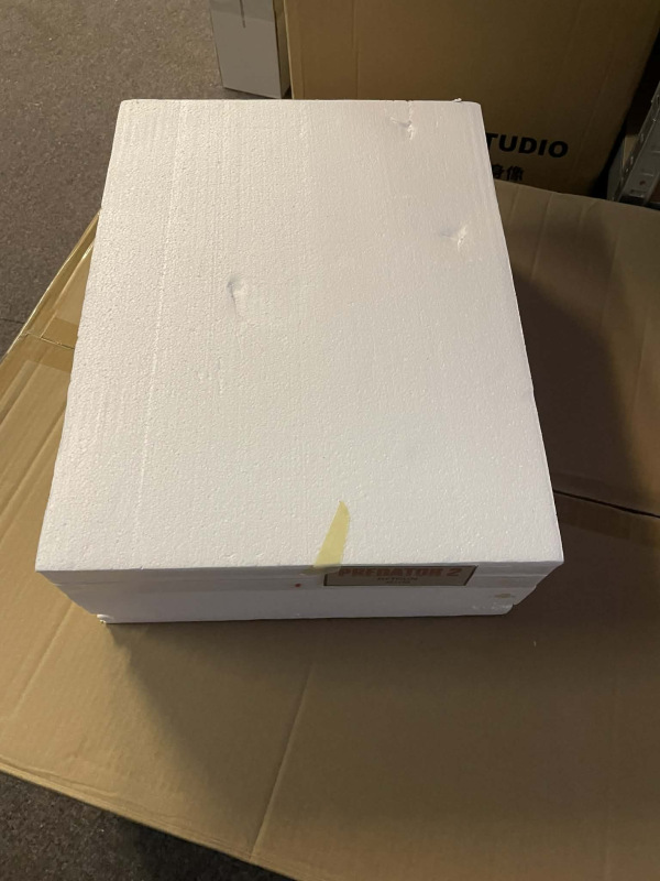 DELUXE Predator 2 Model Life-Size Replica Netgun and Speargun Projectile 28 cm 4