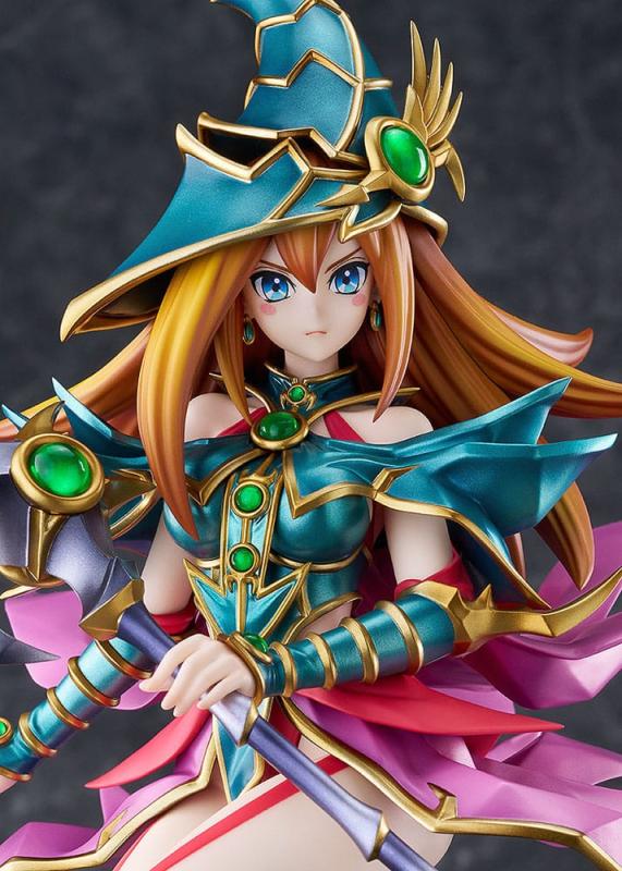 Yu-Gi-Oh! Card Game Monster Figure Collection Statue 1/7 Magician's Valkyria 27 cm 9