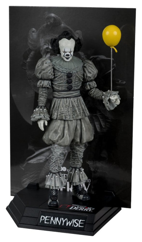 It Welcome to Derry Movie Maniacs Figure Pennywise (Black & White) 16 cm 1