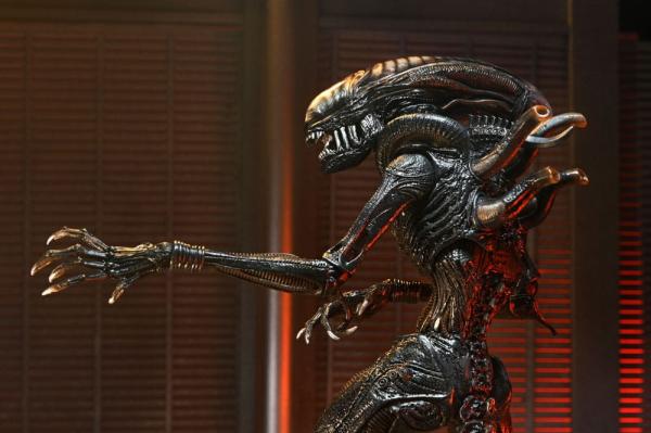 Alien: Romulus Ultimate Action Figure Scorched Xenomorph 18 cm 13