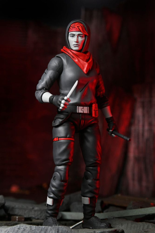 Teenage Mutant Ninja Turtles: The Last Ronin Action Figure April (Nightwatcher) 18 cm 9