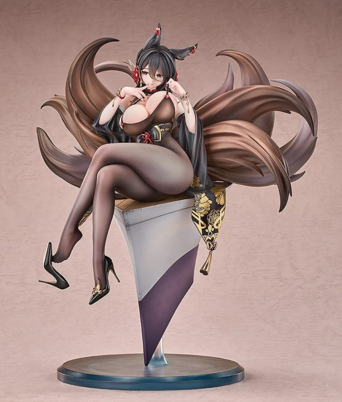 Azur Lane PVC Figure 1/7 Oumi 28 cm 2