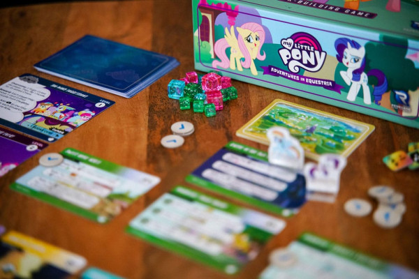 My Little Pony card game Deck-Building Adventures in Equestria *Englische Version* 10