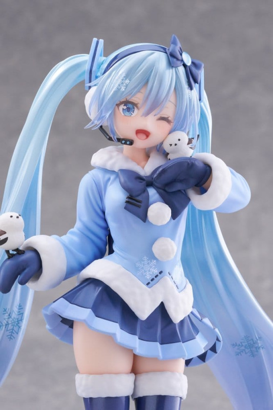 Hatsune Miku AMP+ PVC Figure Snow Miku All Stars 2012 Ver. 25 cm 2