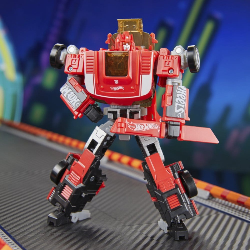 Transformers x Hot Wheels Collaborative Deluxe Class Action Figure GT-Scorcher 13 cm 6