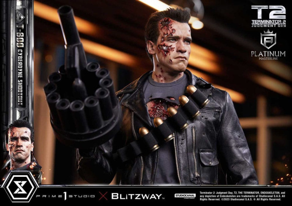 Terminator 2 Platimum Masterline Series Statue 1/3 T-800 Cyberdyne Shootout 74 cm 3