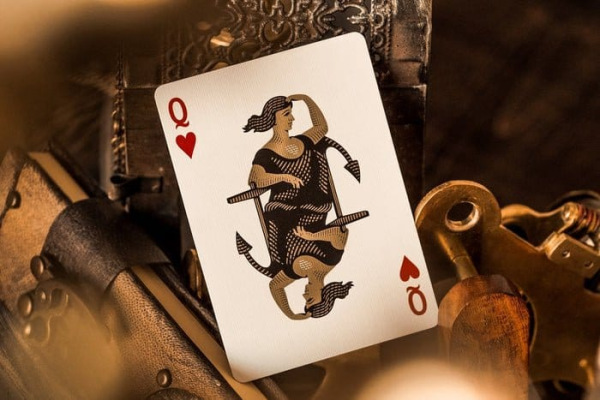 Theory 11 Playing Cards Navigator 6