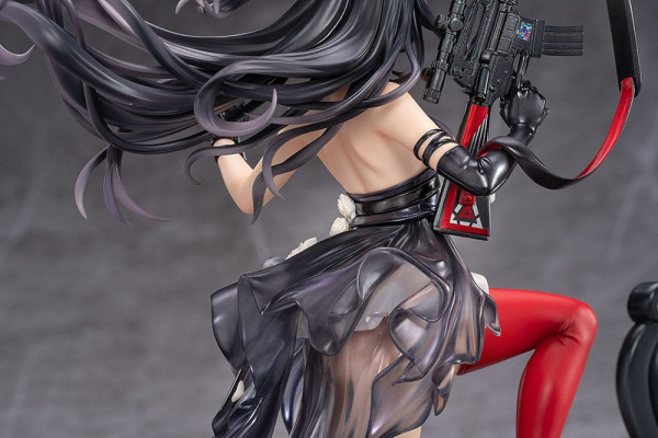 Knives Out PVC Statue 1/7 Diane: Banquet Dance Ver. 29 cm 4