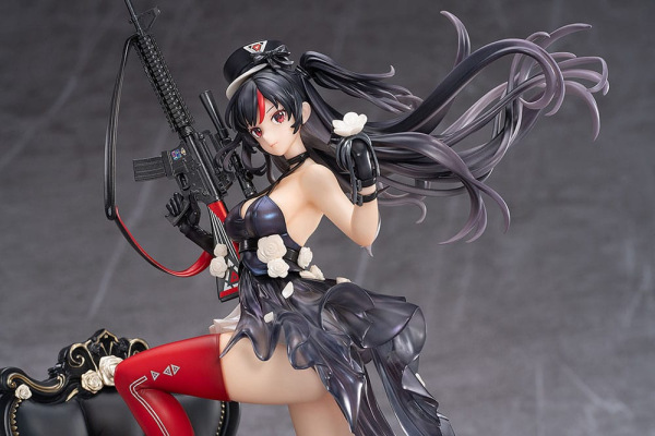 Knives Out PVC Statue 1/7 Diane: Banquet Dance Ver. 29 cm 3