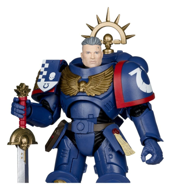 Warhammer 40,000 Total War Action Figure 3rd Company Lieutenant (Ultramarines) 18 cm 2