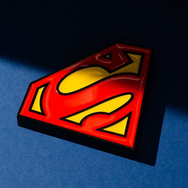 DC Comics Magnet with Bottle Opener Superman 9 cm 3