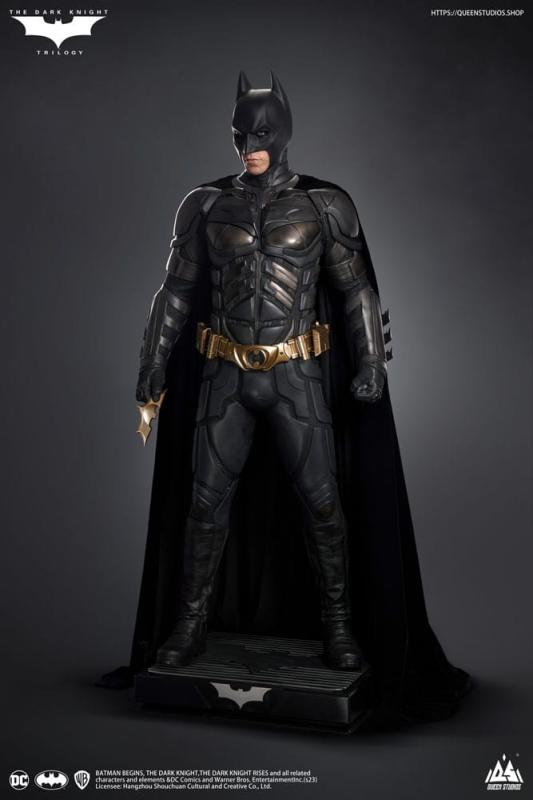 The Dark Knight: Batman Deluxe Edition 1/1 Statue - Queen Studios