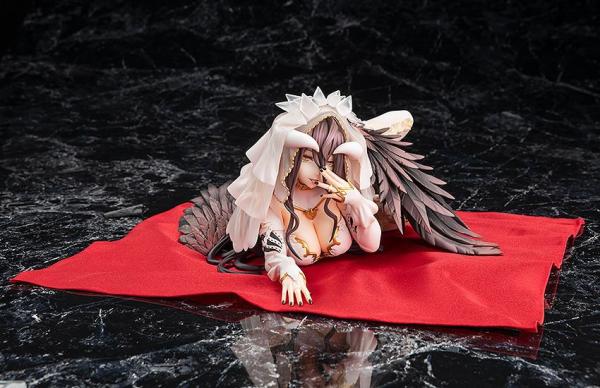 Overlord IV PVC Statue 1/7 Albedo: Bride Ver. 9 cm