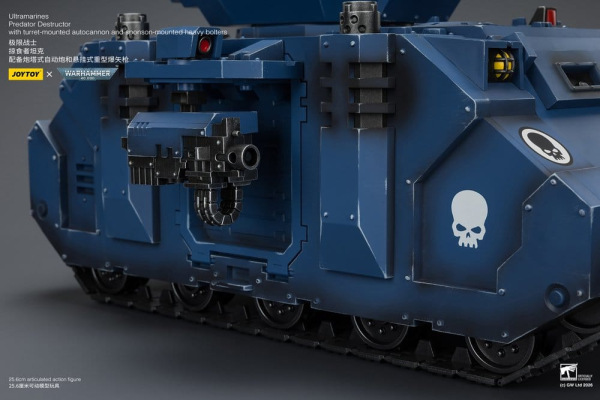 Warhammer 40,000 Vehicle Ultramarines Predator Destructor 26 cm 10