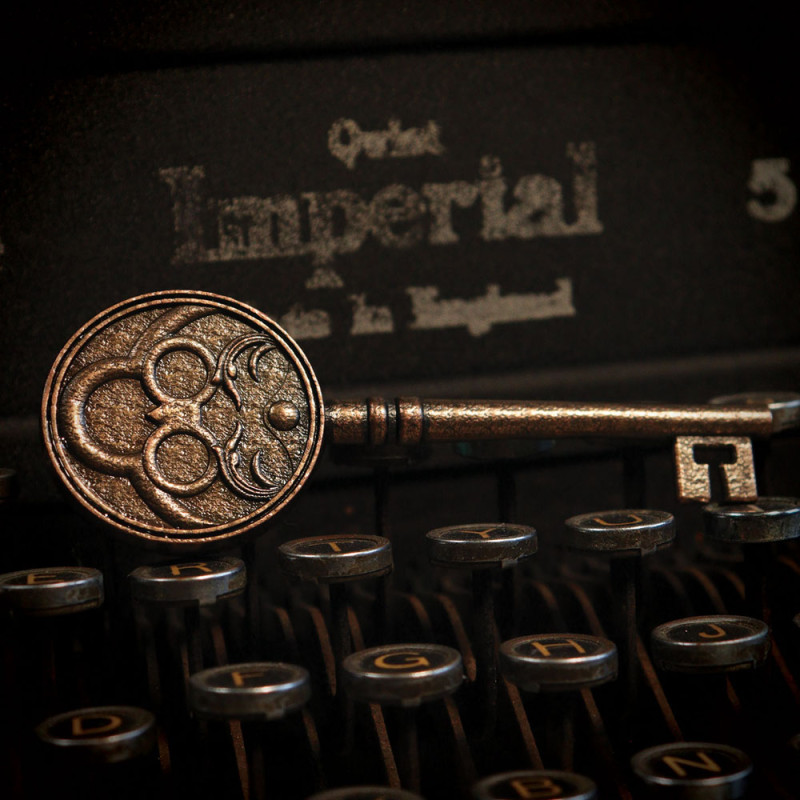 Resident Evil VIII Replica 1/1 Insignia key Limited Edition 7